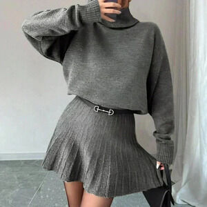Grey Casual Women's Solid Color Loose Pleated Skirt And Turtleneck Sweater Suit